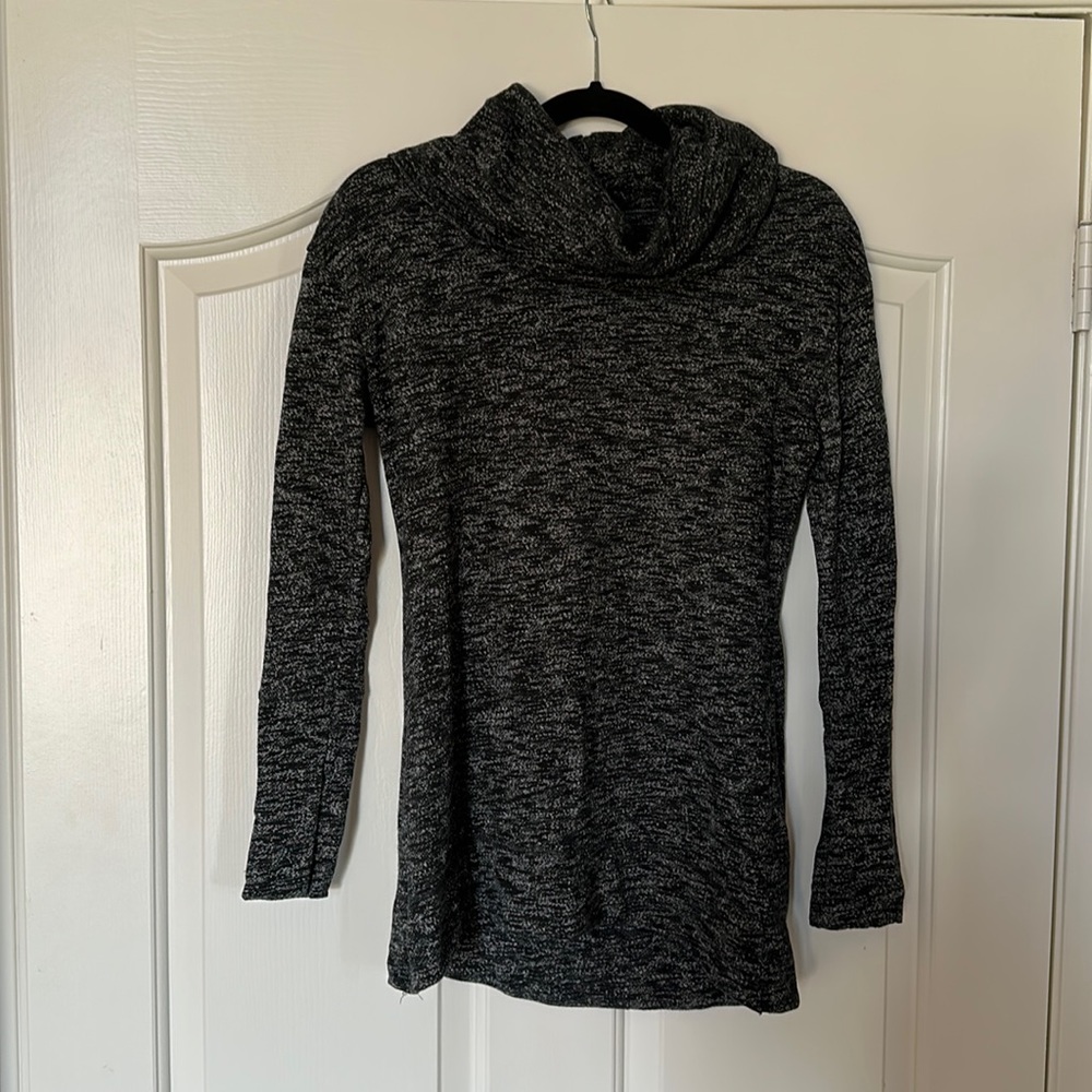 Merona grey cowl neck top